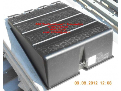 Крышка аккумулятора SH F3000 SHAANXI / Shacman (ШАНКСИ / Шакман) 81.41860.0058 фото 1 Калининград