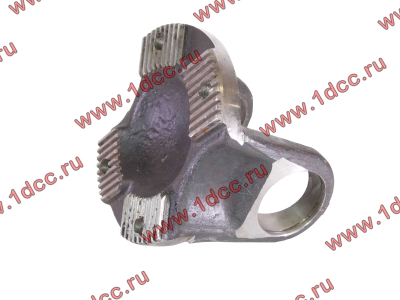 Фланец карданного вала D-180, 4 отв., с насечками, под крест. d-62х150 H HOWO (ХОВО) AZ9115311010 фото 1 Калининград